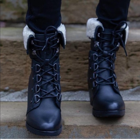 NEW size 11 Sorel After Hours Lace Shearling Boot - Picture 7 of 8